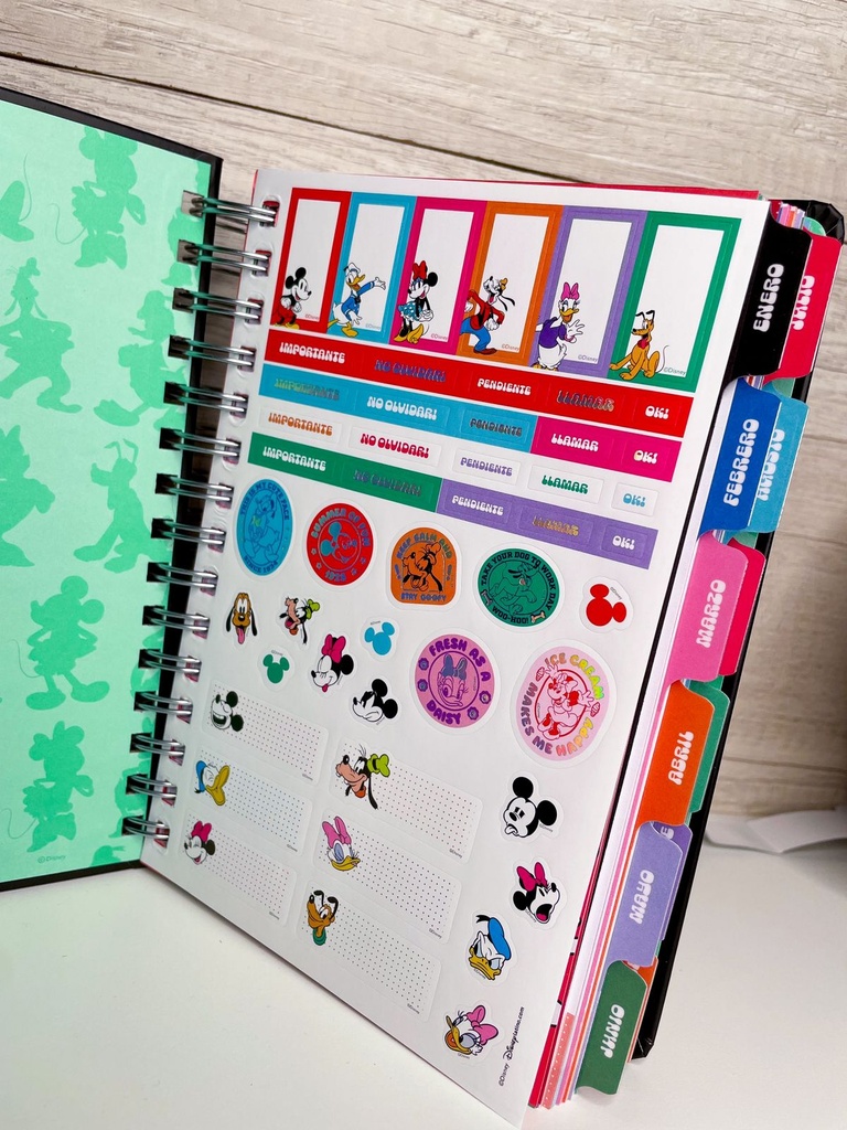 Agenda mooving mickey mouse