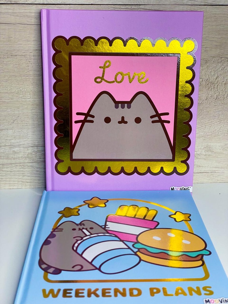 Cuaderno pusheen 19x24 mooving