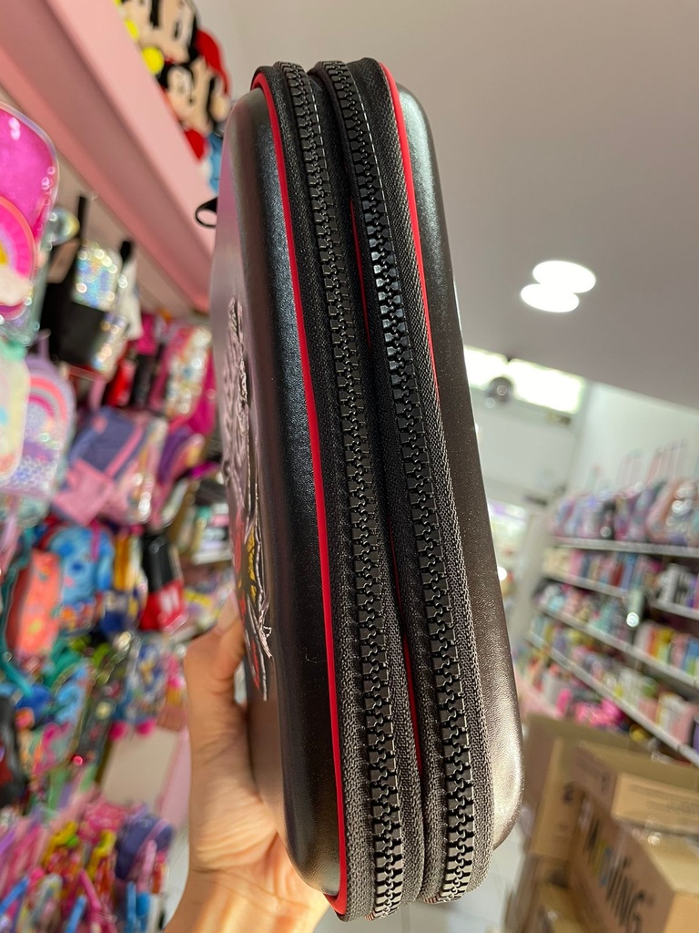 Cartuchera canopla stranger things