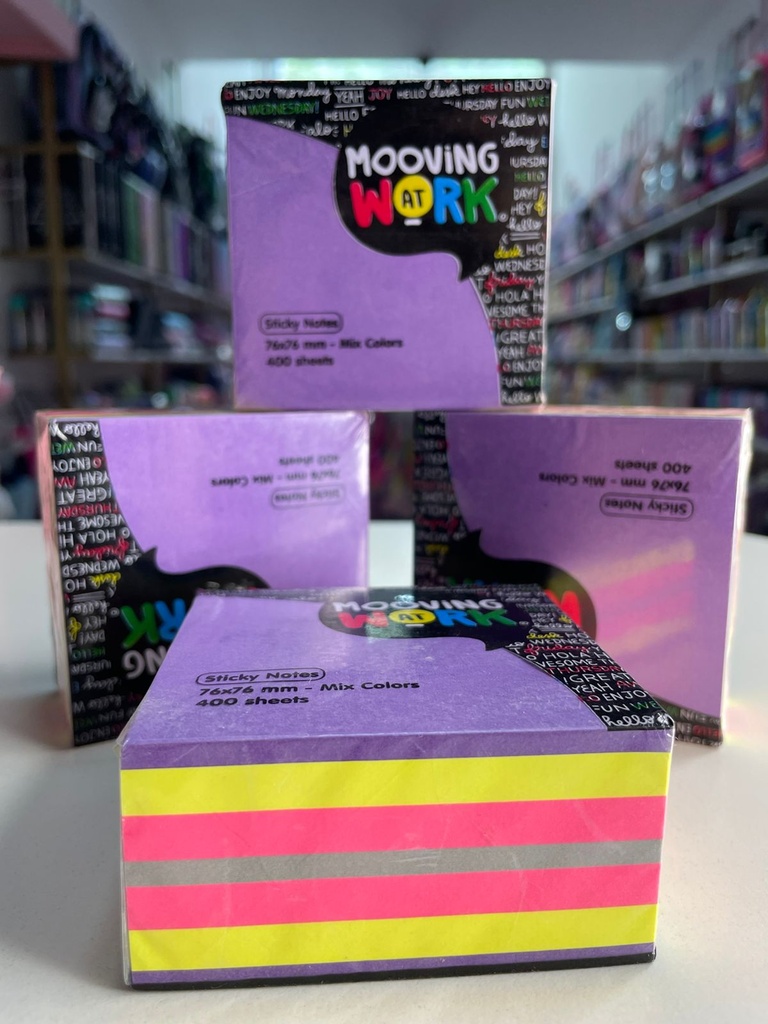 Post it 76x76 mooving x400