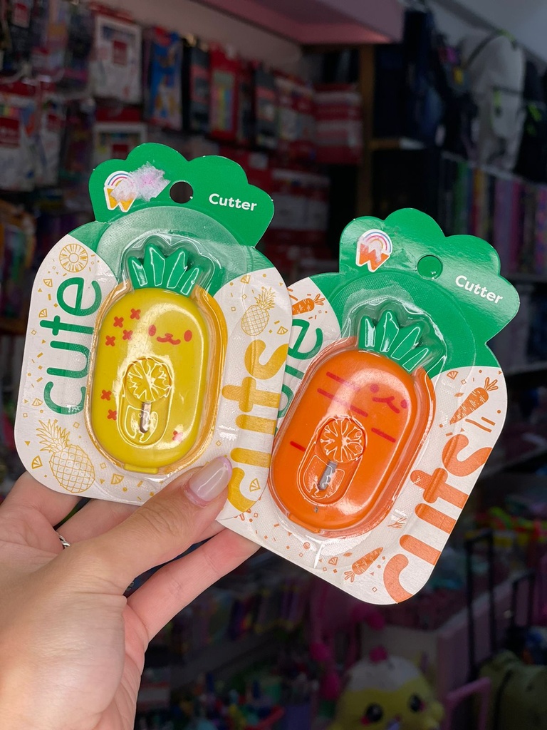 Cutter anana