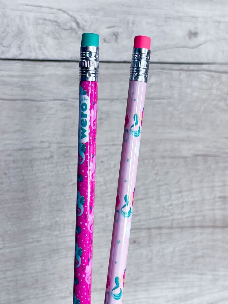 Lapiz negro con goma sirena