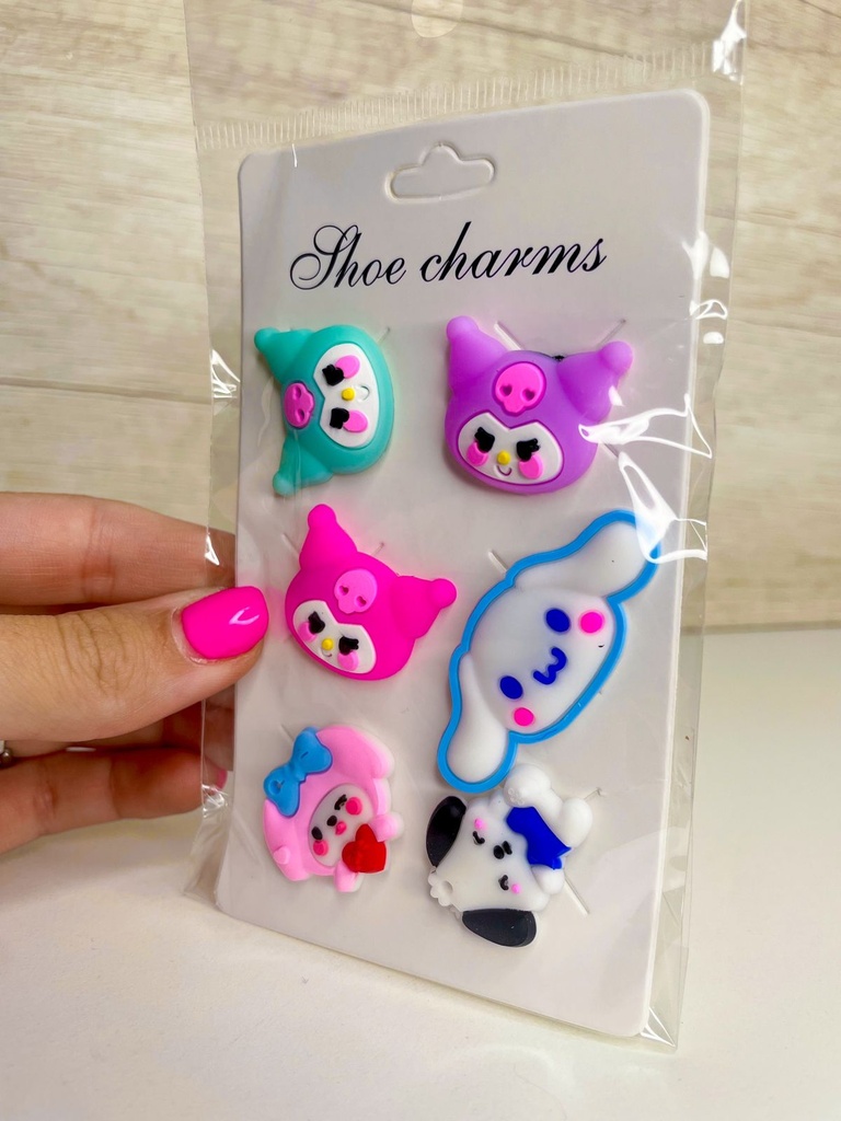 Pins kuromi x6