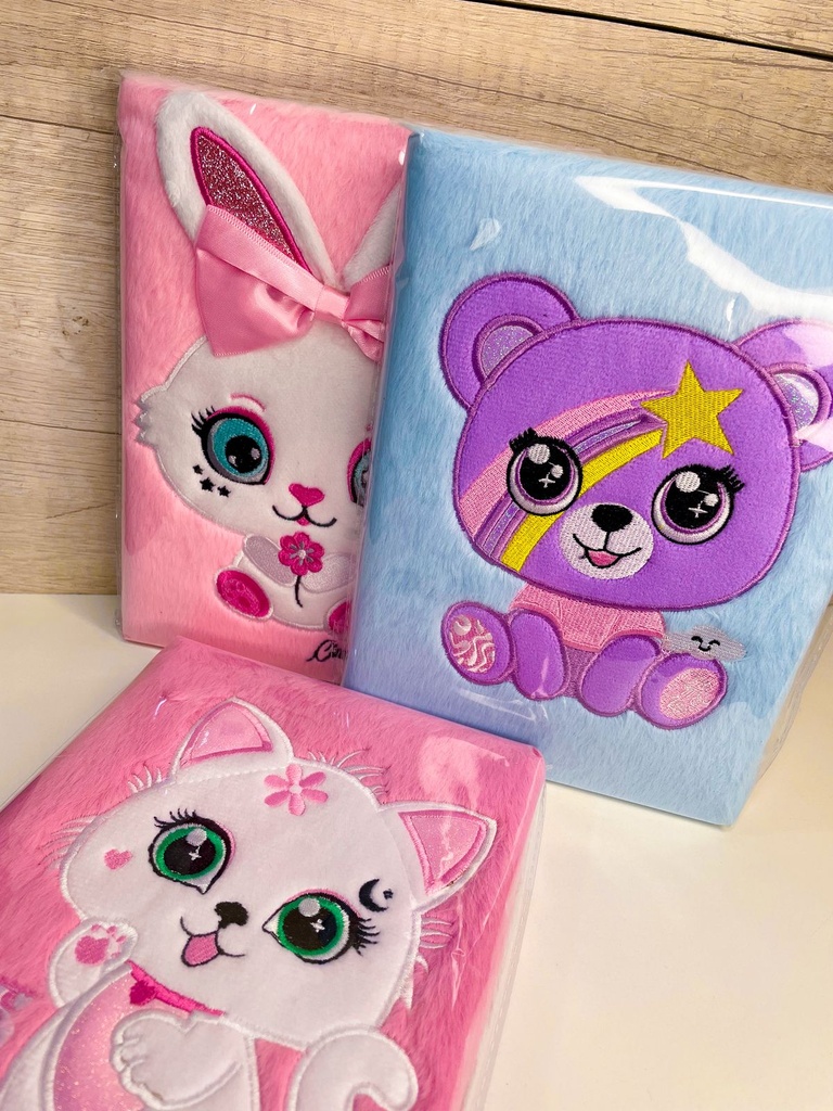 Cuaderno peluche chimola