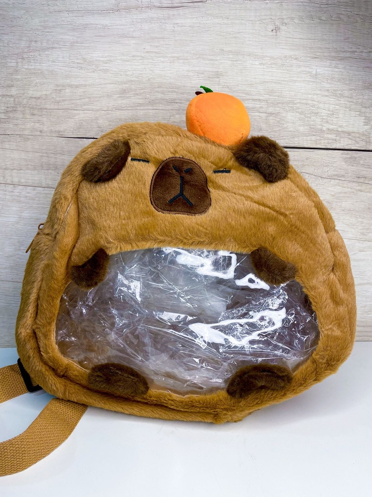 Mochila capybara peluche