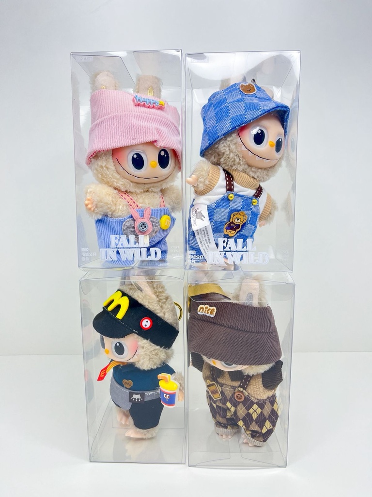 Caja transparente labubu c/ropa