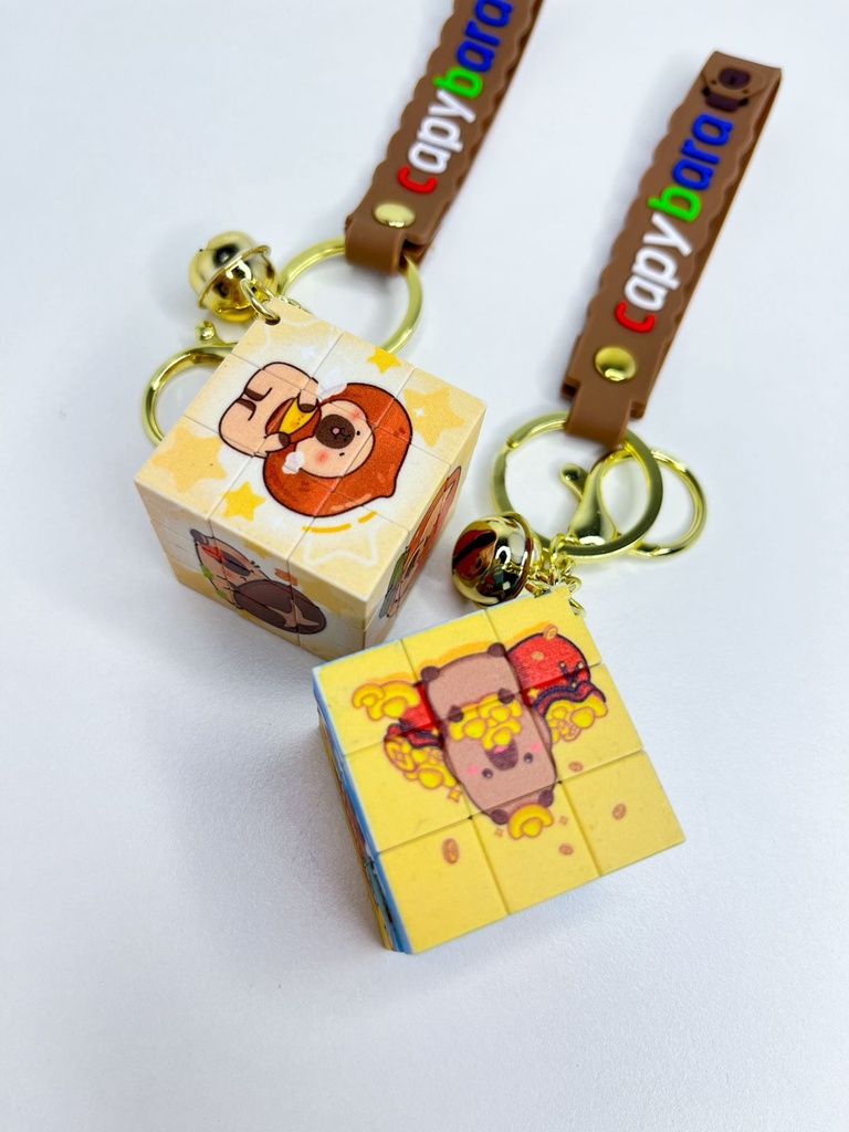Llavero cubo capybara