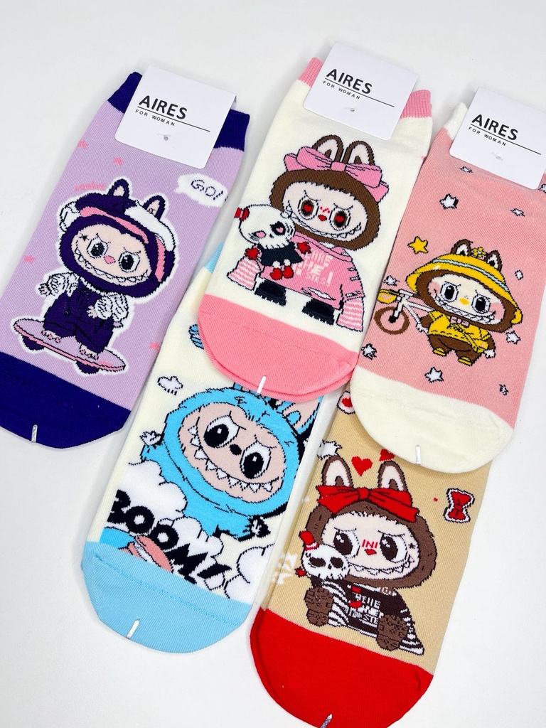 Medias labubu